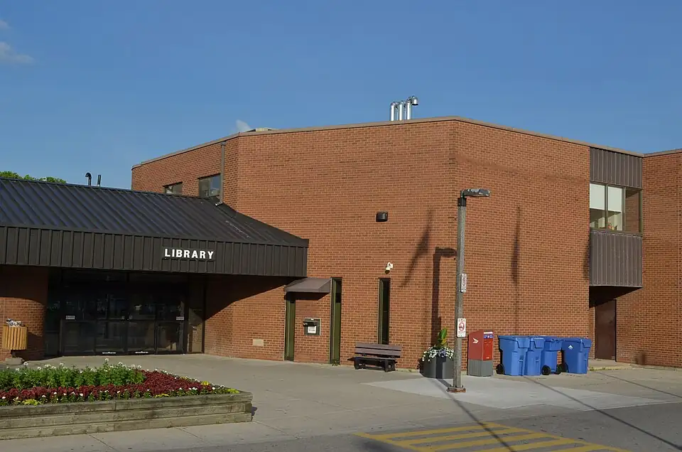 Thornhill Community Centre library entrance exterior in Markham, photographed 2013